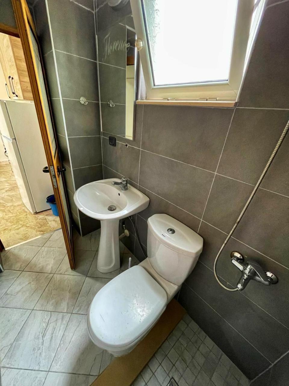 Villa Roel 2 Apartments Nr 88 Vlore Exterior photo